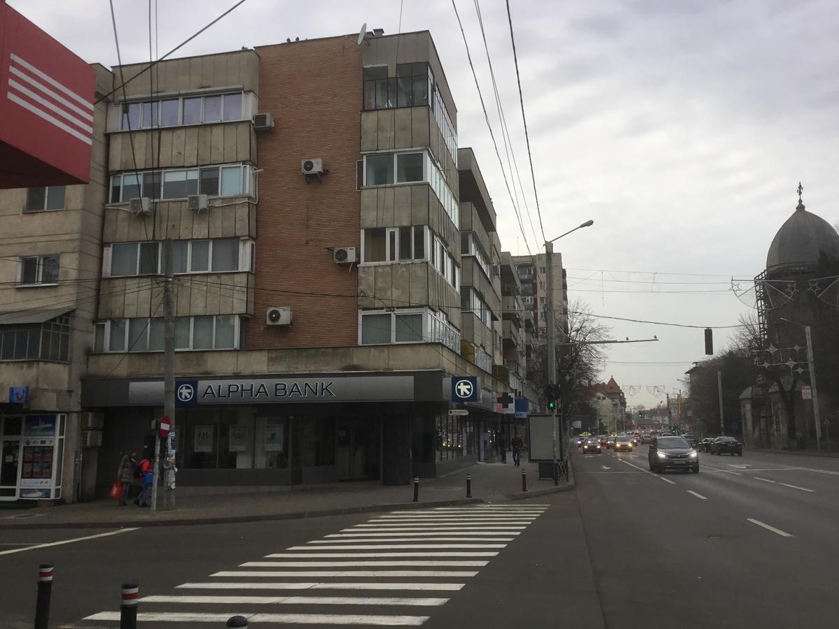 White Dream Suites Iasi Exteriör bild