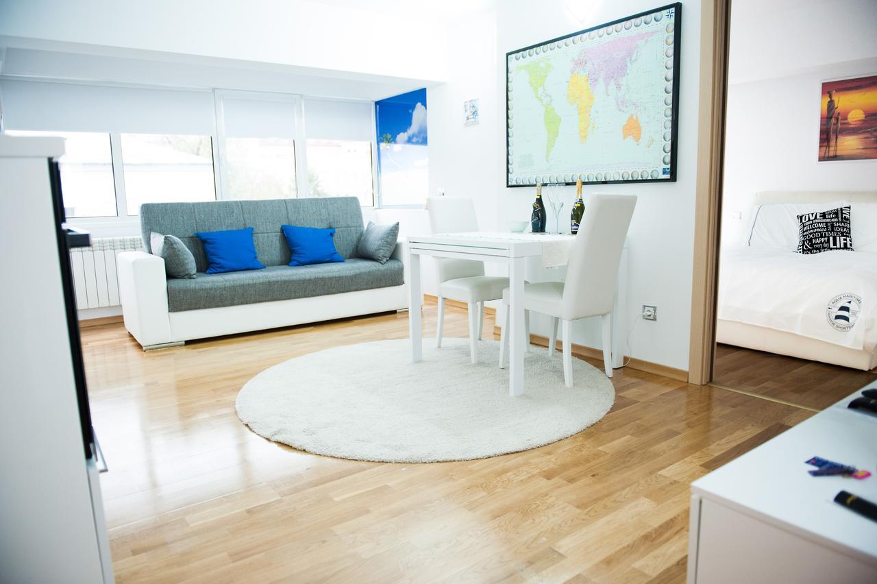White Dream Suites Iasi Exteriör bild